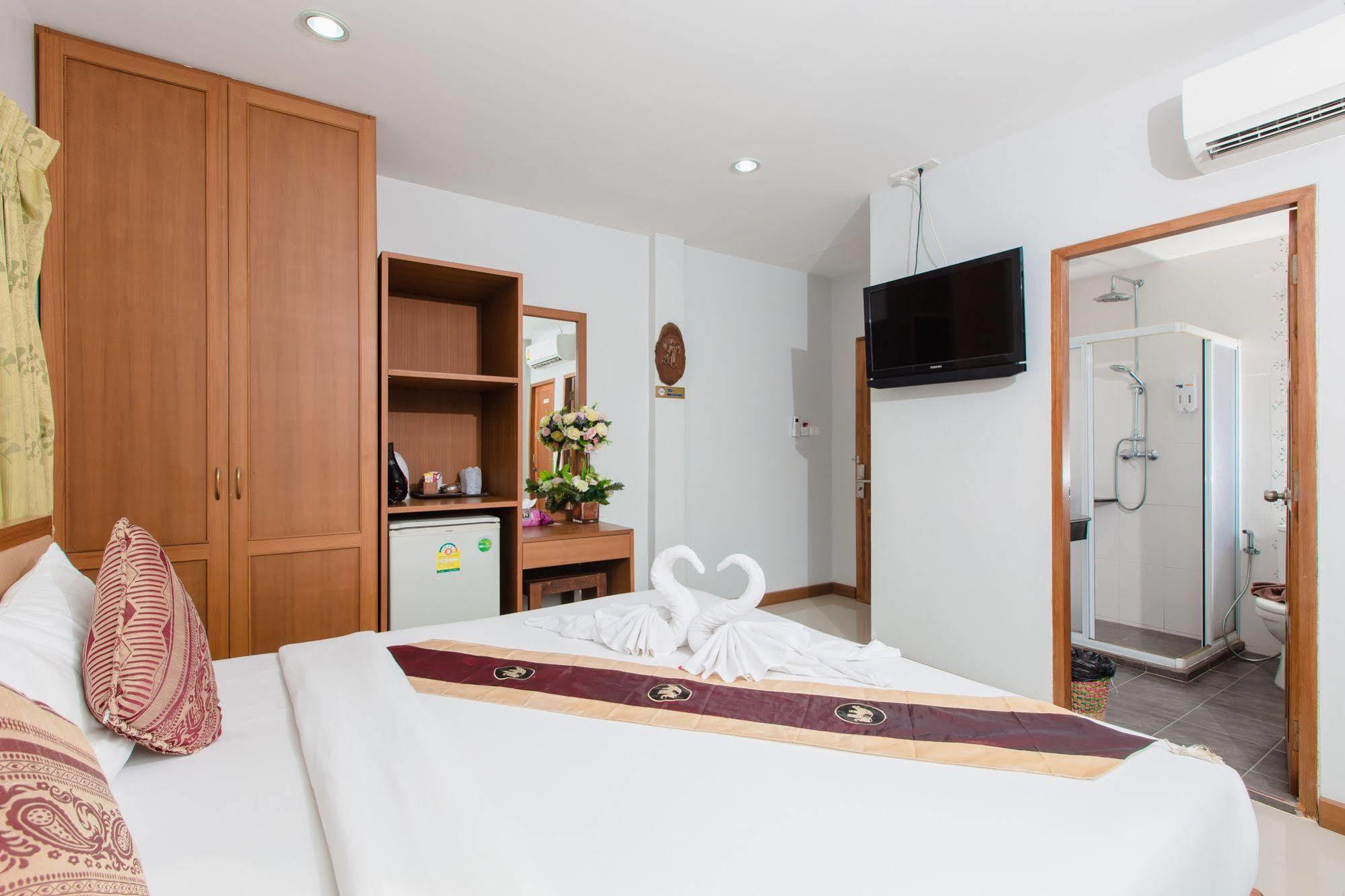 Hip Yaya Residences Patong Kültér fotó