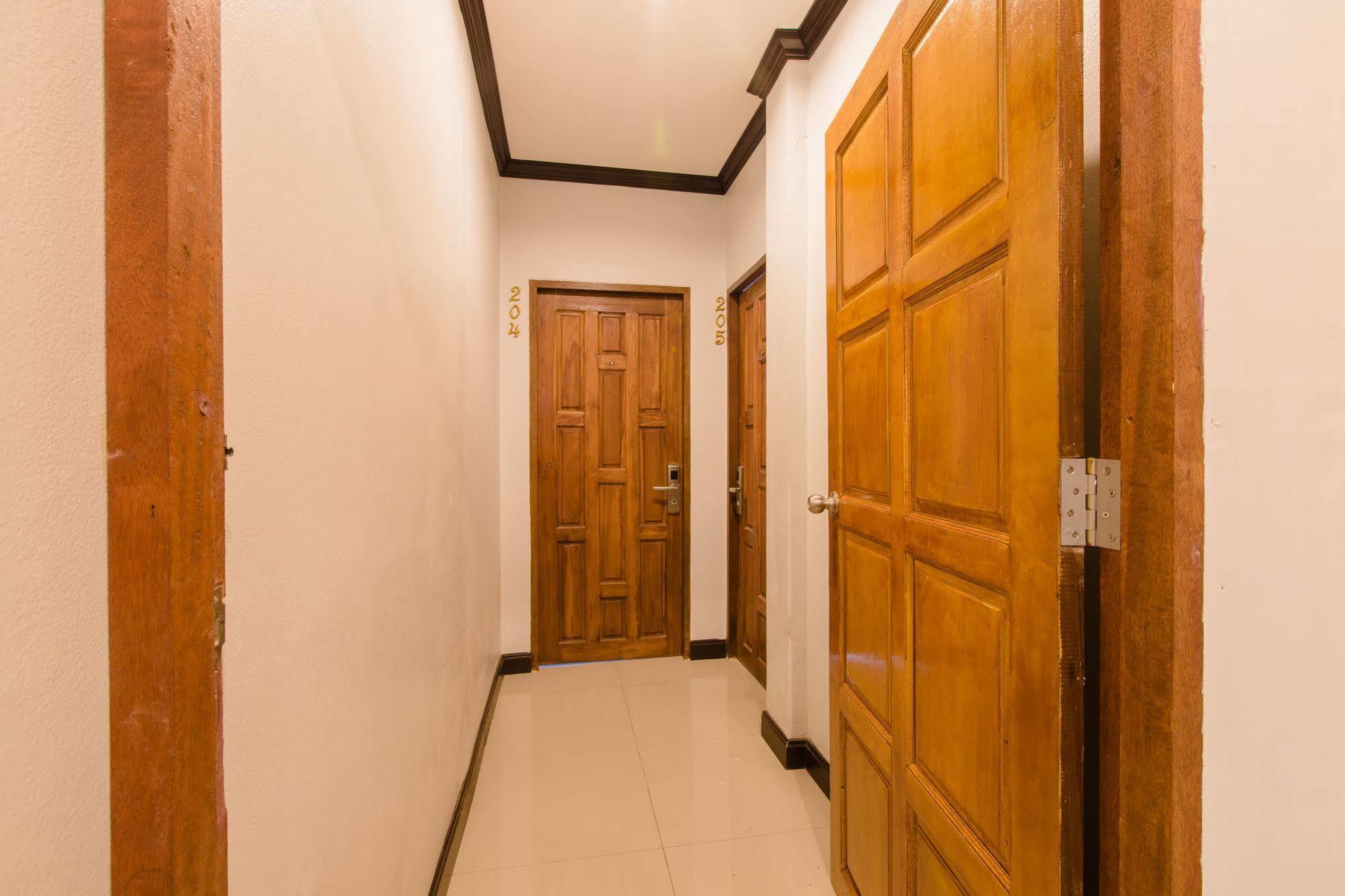 Hip Yaya Residences Patong Kültér fotó