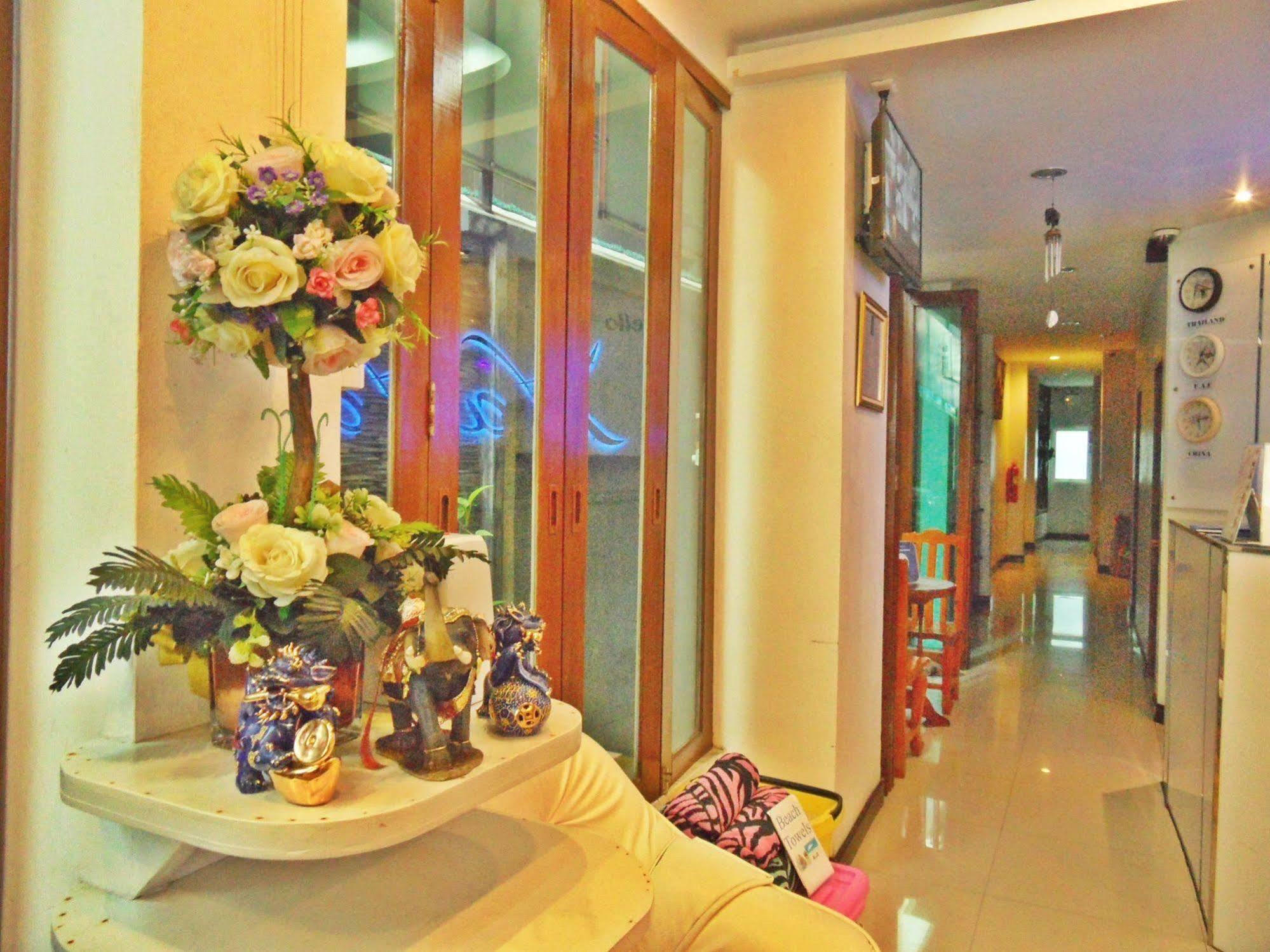Hip Yaya Residences Patong Kültér fotó