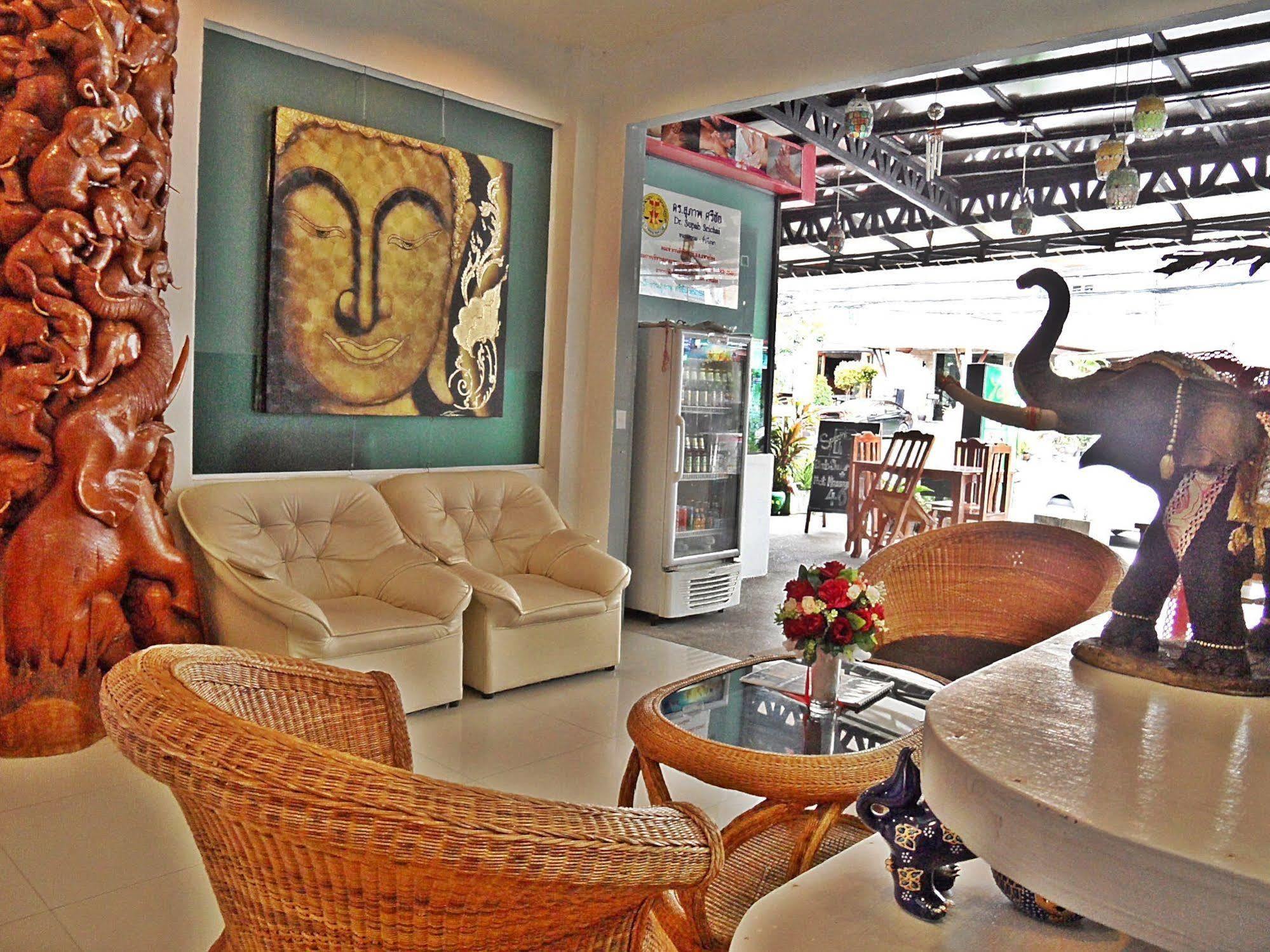 Hip Yaya Residences Patong Kültér fotó